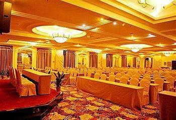 Nanchang Huayu New World Hotel Exteriér fotografie